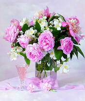 Без бренда «Нежный букетик с розами и настойка» в Тольятти